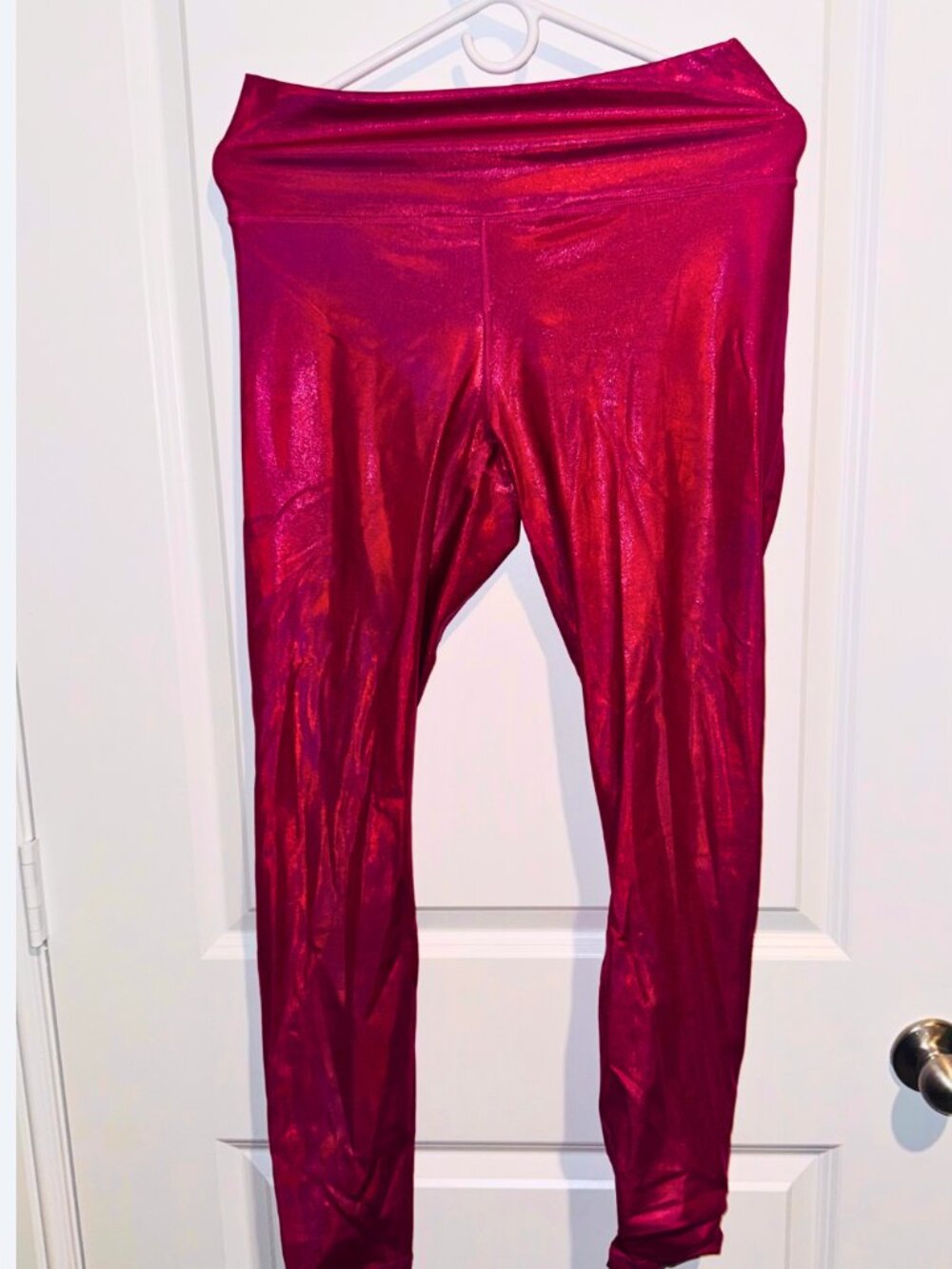 Pink Shimmer Work Out Set - Fabletics - Picture 5 of 8